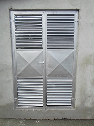 VR-06a.jpg